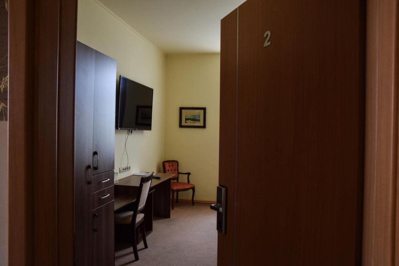 Koeroes Panzio Es Etterem Hotel Gyomaendrőd Exterior foto